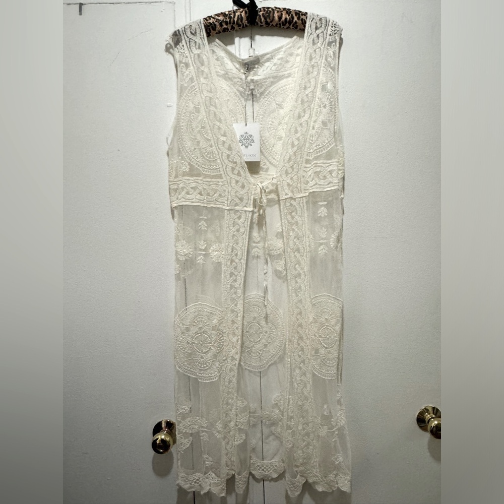 NWT Rebellion Lace Vest Duster Cover Up Cream Medium